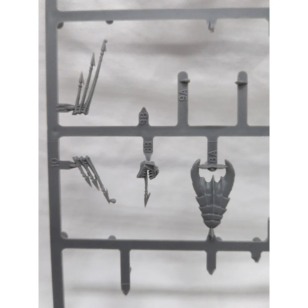*Incomplete* Warhammer 40K Tyranid Warrior Sprue